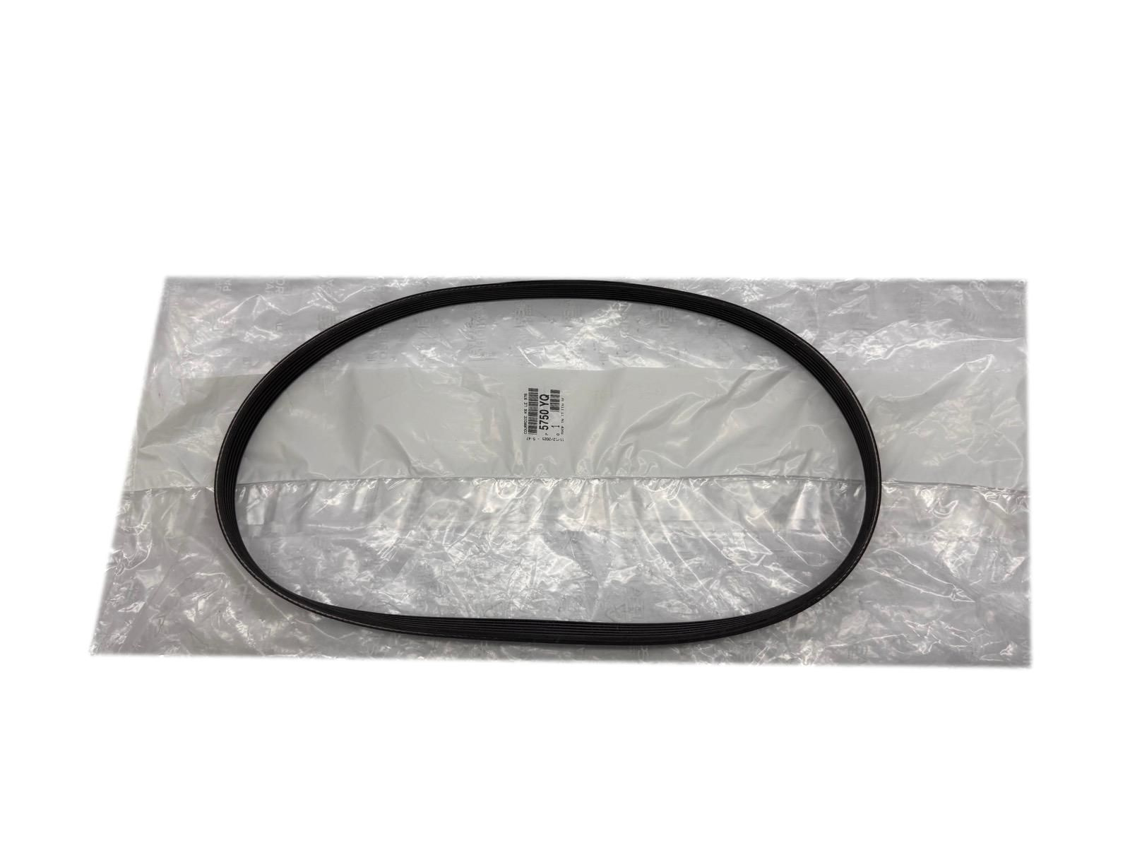 Jeu de courroies trapézoïdales à nervures 028145278