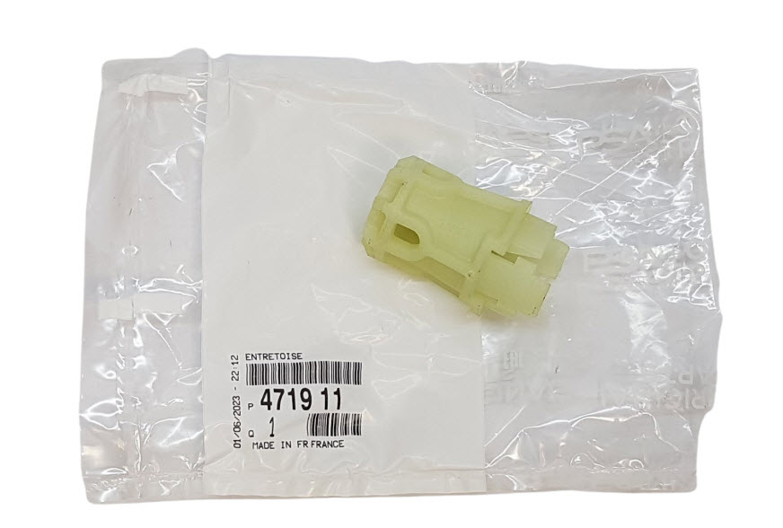 Bowden cable guide, tensioner (drum brake) 471911