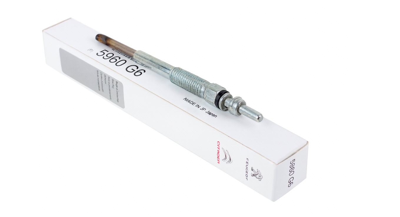 Glow plug MN982402
